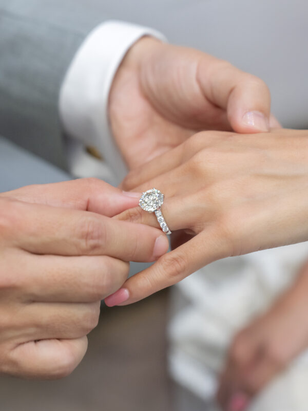 14K T.T. #1 Mom Charm