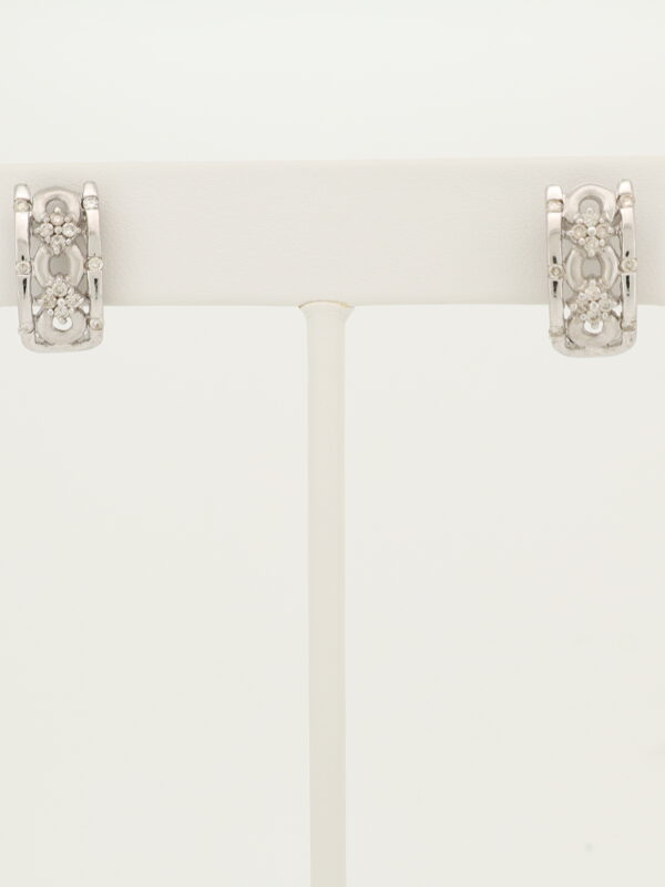 14KW Diamond Lever Back Earrings