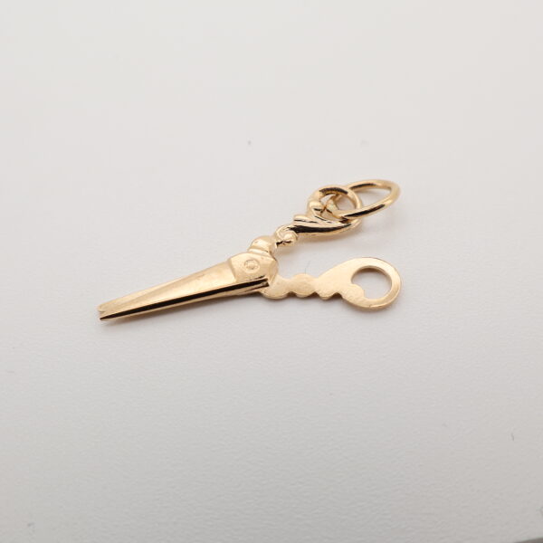 14KY Scissor Charm
